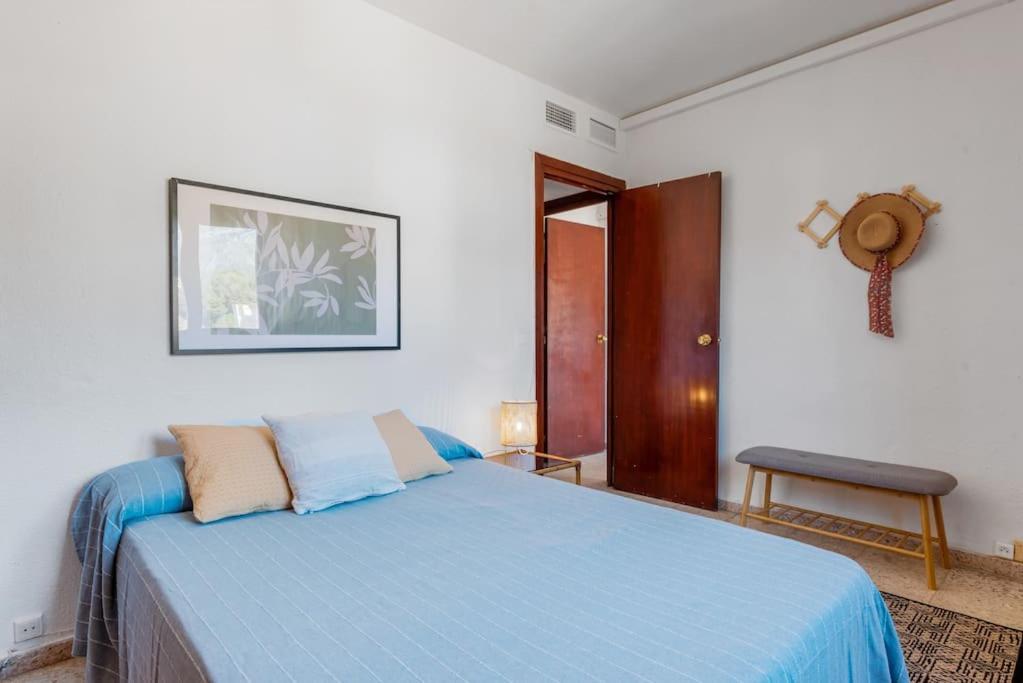 Central Beach Apartment With Free Parking And Pool 마르베야 외부 사진